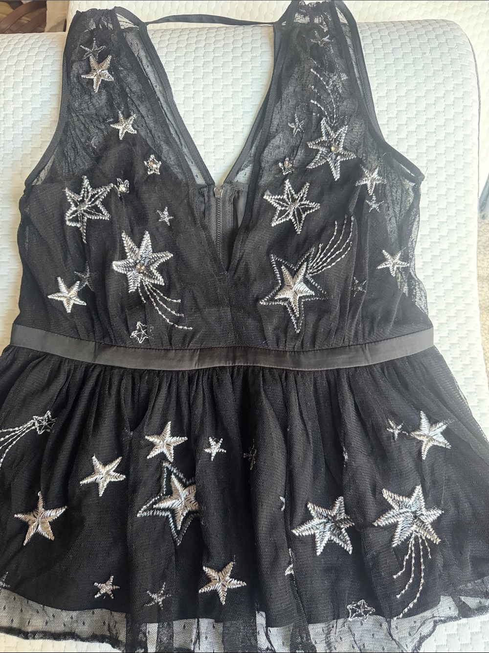 Express Black Mesh Star-Embroidered V-Neck Peplum Top